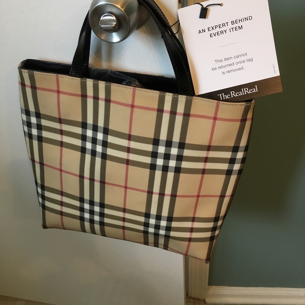 Burberry tote